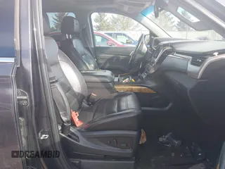 2017 GMC Yukon XL Denali with VIN 1GKS2HKJ5HR369939, listed as a IAAI auction lot 41446415 with 159,056 mi miles. Bid and sale history available at carsss.com. Image 5.