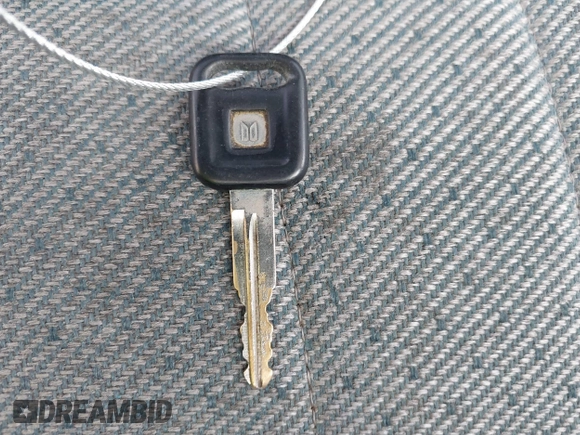 1993 Isuzu Pickup S z VIN 4S1CL11L7P4207354, wystawiony jako IAAI lot #41237021 z przebiegiem 192 502 mil mil oraz . Historia ofert i sprzedaży dostępna na DreamBid. Obrazek 11.