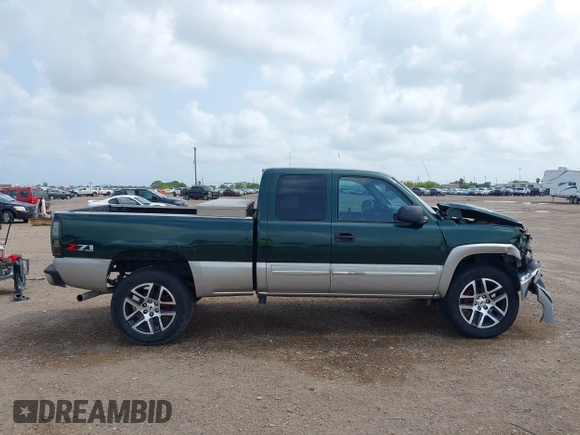 2004 Chevrolet Silverado 1500 Z71 with VIN 1GCEK19T94Z267299, listed as a IAAI auction lot 42093041 with 291,669 mi miles and . Bid and sale history available at DreamBid. Image 13.