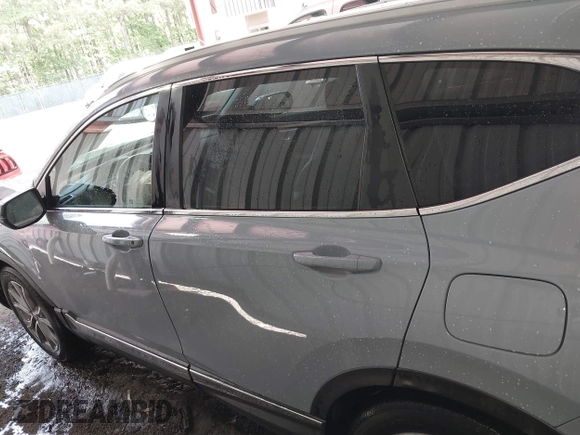 2020 Honda CR-V Touring z VIN 2HKRW2H90LH608435, wystawiony jako IAAI lot #42318256 z przebiegiem 32 602 mil mil oraz . Historia ofert i sprzedaży dostępna na DreamBid. Obrazek 14.