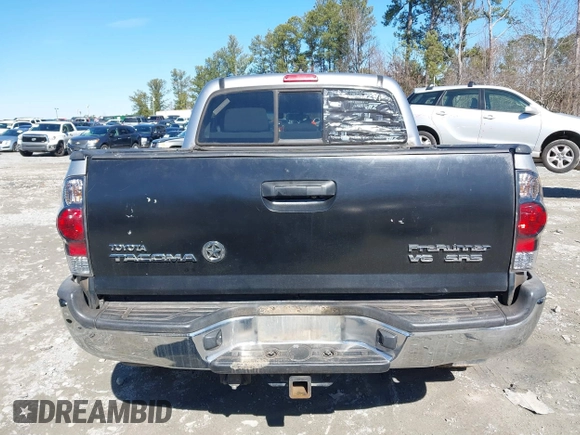 2014 Toyota Tacoma PreRunner with VIN 5TFJU4GNXEX061808, listed as a IAAI auction lot 41585931 with 214,240 mi miles. Bid and sale history available at carsss.com. Image 16.