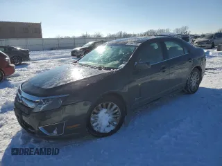 2010 Ford Fusion Hybrid with VIN 3FADP0L3XAR377171, listed as a Copart auction lot 87847785 with 105,693 mi miles and Salvage Title. Bid and sale history available at carsss.com. Image 1.