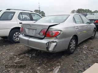 2003 Lexus ES 300 with VIN JTHBF30G236001527, listed as a IAAI auction lot 41474225 with 220,100 mi miles and . Bid and sale history available at DreamBid. Image 4.