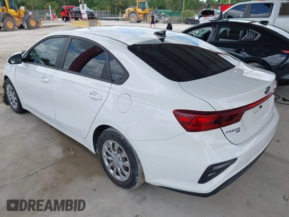 2021 Kia Forte LXS with VIN 3KPF24AD8ME338790, listed as a IAAI auction lot 42547558 with 58,308 mi miles and . Bid and sale history available at DreamBid. Image 3.
