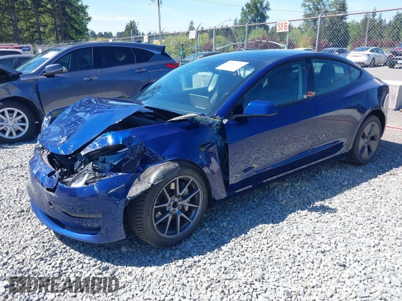 2023 Tesla Model 3 z VIN 5YJ3E1EA9PF639141, wystawiony jako IAAI lot #42167773 z przebiegiem 57 459 mil mil oraz . Historia ofert i sprzedaży dostępna na DreamBid. Obrazek 19.