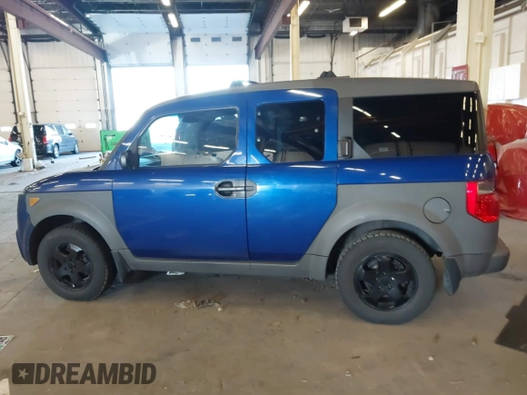 2004 Honda Element EX with VIN 5J6YH28544L038692, listed as a IAAI auction lot 41732200 with 107,955 mi miles and . Bid and sale history available at DreamBid. Image 14.