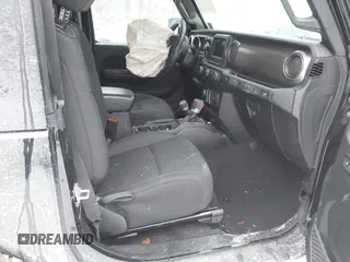 2020 Jeep Wrangler Willys z VIN 1C4GJXAG1LW118348, wystawiony jako IAAI lot #41404125 z przebiegiem 35 325 mil mil oraz . Historia ofert i sprzedaży dostępna na DreamBid. Obrazek 5.