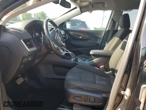2019 GMC Terrain SLE z VIN 3GKALMEV2KL117998, wystawiony jako Copart lot #62919505 z przebiegiem 111 587 mil mil oraz Czysty tytuł • Clean title. Historia ofert i sprzedaży dostępna na DreamBid. Obrazek 7.