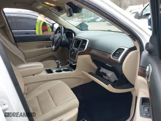 2014 Jeep Grand Cherokee Laredo with VIN 1C4RJEAG3EC180965, listed as a IAAI auction lot 41488781 with 108,633 mi miles. Bid and sale history available at carsss.com. Image 5.