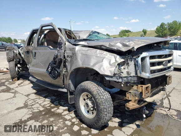 2002 Ford F-350 XL with VIN 1FTSW31F02EA71894, listed as a Copart auction lot 61207415 with 236,159 mi miles and Non repairable. Bid and sale history available at DreamBid. Image 4.
