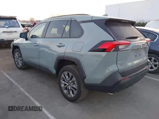 2023 Toyota RAV4 XLE Premium с VIN 2T3C1RFVXPW297723, выставлен на аукционе IAAI как лот 41795087 с пробегом 15 828 миль миль и . История ставок и продаж доступна на DreamBid. Изображение 3.