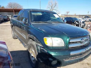 2004 Toyota Tundra SR5 with VIN 5TBRT34114S448987, listed as a IAAI auction lot 41763720 with 228,203 mi miles. Bid and sale history available at carsss.com. Image 1.