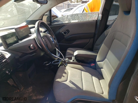 2017 BMW i3 with VIN WBY1Z6C36HV950069, listed as a Copart auction lot 40074743 with 64,228 mi miles. Bid and sale history available at carsss.com. Image 7.