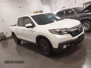 2019 Honda Ridgeline Sport z VIN 5FPYK3F16KB042571, wystawiony jako IAAI lot #41978858 z przebiegiem 46 250 mil mil oraz . Historia ofert i sprzedaży dostępna na DreamBid. Obrazek 1.