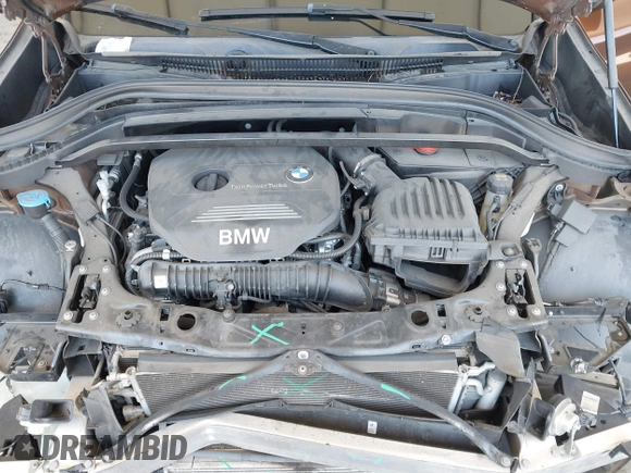 2017 BMW X1 xDrive28i with VIN WBXHT3C34H5F75885, listed as a IAAI auction lot 42655580 with 54,609 mi miles and . Bid and sale history available at DreamBid. Image 10.