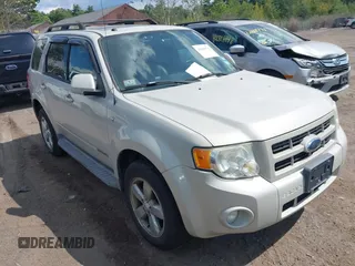 2008 Ford Escape Limited z VIN 1FMCU94168KC40786, wystawiony jako IAAI lot #42806026 z przebiegiem 136 762 mil mil oraz . Historia ofert i sprzedaży dostępna na DreamBid. Obrazek 1.