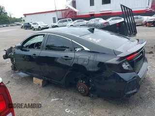 2018 Honda Civic Si with VIN 2HGFC1E55JH706763, listed as a IAAI auction lot 37232766 with Not Provided miles and . Bid and sale history available at DreamBid. Image 3.