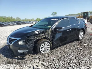 2014 Nissan Altima 2.5 S with VIN 1N4AL3AP4EC202294, listed as a Copart auction lot 52908275 with 189,822 mi miles and Salvage Title. Bid and sale history available at carsss.com. Image 1.