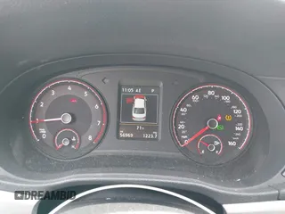 2021 Volkswagen Passat SE z VIN 1VWSA7A30MC016627, wystawiony jako IAAI lot #41904846 z przebiegiem 56 969 mil mil oraz . Historia ofert i sprzedaży dostępna na DreamBid. Obrazek 7.