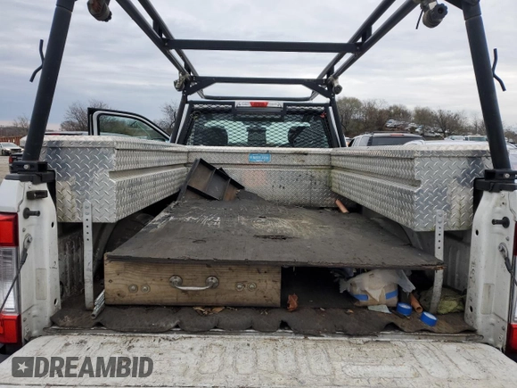 2019 Ford Super Duty F-250 SRW XL with VIN 1FTBF2A6XKED15562, listed as a Copart auction lot 82932494 with 135,064 mi miles and Clean Title. Bid and sale history available at carsss.com. Image 10.