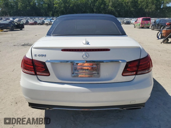 2015 Mercedes-Benz E 400 with VIN WDDKK6FF4FF300928, listed as a Copart auction lot 53260175 with 65,194 mi miles and Salvage Title. Bid and sale history available at DreamBid. Image 6.