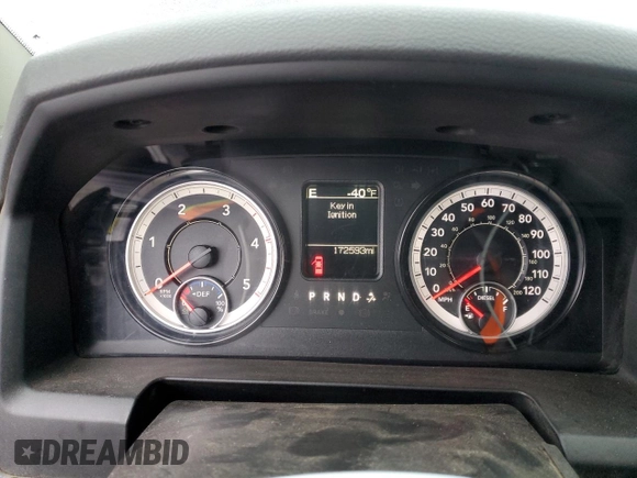 2017 Ram 2500 Tradesman z VIN 3C6UR5HL2HG683630, wystawiony jako Copart lot #83050924 z przebiegiem 172 593 mil mil oraz Szkoda całkowita • Salvage title. Historia ofert i sprzedaży dostępna na DreamBid. Obrazek 9.