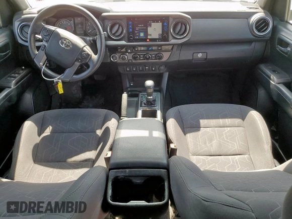 2017 Toyota Tacoma SR5 z VIN 5TFCZ5AN1HX048104, wystawiony jako Copart lot #60883165 z przebiegiem 143 856 mil mil oraz Szkoda całkowita • Salvage title. Historia ofert i sprzedaży dostępna na DreamBid. Obrazek 8.