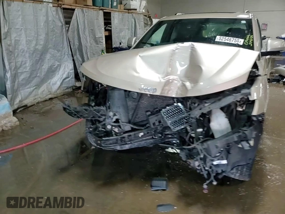 2015 Jeep Grand Cherokee Summit z VIN 1C4RJFJG1FC628532, wystawiony jako Copart lot #52546755 z przebiegiem 107 700 mil mil oraz Szkoda całkowita • Salvage title. Historia ofert i sprzedaży dostępna na DreamBid. Obrazek 14.