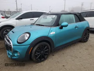 2019 MINI Convertible Cooper S with VIN WMWWG9C56K3E40260, listed as a Copart auction lot 82885464 with 117,256 mi miles and Salvage Title. Bid and sale history available at carsss.com. Image 1.