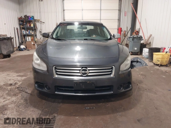 2013 Nissan Maxima SV with VIN 1N4AA5AP5DC801446, listed as a IAAI auction lot 41996092 with 124,823 mi miles and . Bid and sale history available at DreamBid. Image 13.