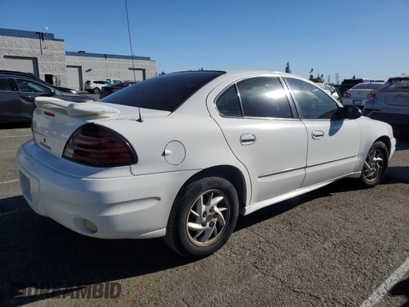 2004 Pontiac Grand Am SE1 with VIN 1G2NF52E84M575850, listed as a Copart auction lot 84547104 with 275,576 mi miles and Clean Title. Bid and sale history available at carsss.com. Image 3.