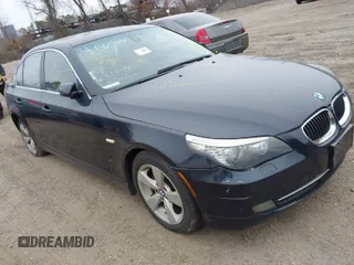 2008 BMW 5 Series 528xi with VIN WBANV13598CZ50904, listed as a IAAI auction lot 41928304 with Not Provided miles. Bid and sale history available at carsss.com. Image 1.