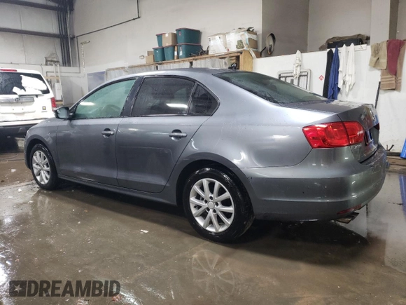 2012 Volkswagen Jetta SE с VIN 3VWDX7AJ1CM388481, выставлен на аукционе Copart как лот 44130625 с пробегом 87 354 миль миль и Списание • Salvage title. История ставок и продаж доступна на DreamBid. Изображение 2.
