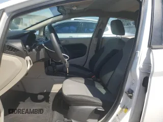 2013 Ford Fiesta S с VIN 3FADP4AJ6DM225821, выставлен на аукционе Copart как лот 52918295 с пробегом 134 245 миль миль и Чистый • Clean title. История ставок и продаж доступна на DreamBid. Изображение 7.