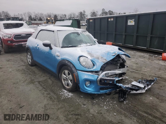 2016 MINI Convertible z VIN WMWWG5C55G3C19362, wystawiony jako Copart lot #45914215 z przebiegiem 45 242 mil mil oraz Szkody całkowita. Historia ofert i sprzedaży dostępna na DreamBid. Obrazek 4.