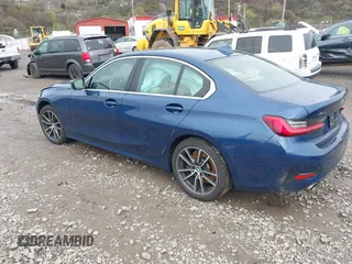 2021 BMW 3 Series 330i xDrive with VIN 3MW5R7J02M8C03547, listed as a IAAI auction lot 41961467 with 35,736 mi miles. Bid and sale history available at carsss.com. Image 3.