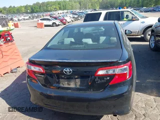 2012 Toyota Camry L z VIN 4T1BF1FK3CU018281, wystawiony jako IAAI lot #42028728 z przebiegiem 149 016 mil mil oraz . Historia ofert i sprzedaży dostępna na DreamBid. Obrazek 16.