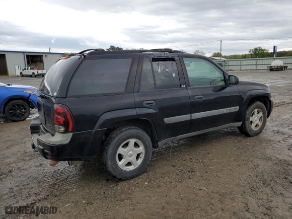 2003 Chevrolet TrailBlazer LT with VIN 1GNDT13S432156876, listed as a Copart auction lot 51836235 with 174,633 mi miles and Clean Title. Bid and sale history available at carsss.com. Image 3.