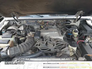 1999 Mercury Mountaineer z VIN 4M2ZU52P3XUJ07026, wystawiony jako IAAI lot #42131317 z przebiegiem 273 535 mil mil oraz . Historia ofert i sprzedaży dostępna na DreamBid. Obrazek 10.