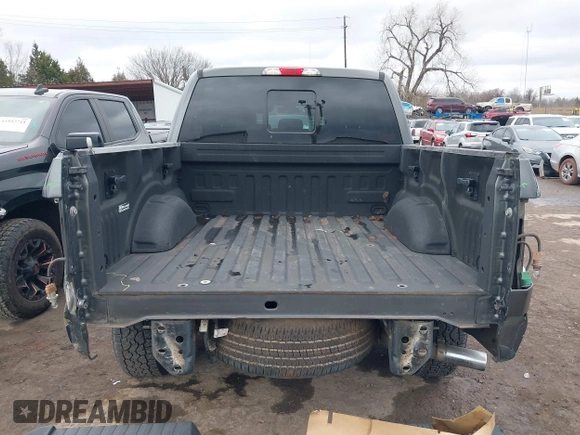 2015 Ford F-150 XLT with VIN 1FTEW1EG8FKE38679, listed as a IAAI auction lot 41526976 with 137,000 mi miles. Bid and sale history available at carsss.com. Image 17.