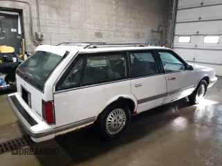 1996 Oldsmobile Cutlass Ciera with VIN 1G3AJ85M4T6309287, listed as a Copart auction lot 83699894 with 94,876 mi miles and Clean Title. Bid and sale history available at DreamBid. Image 3.