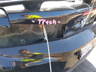 2018 Chevrolet Camaro 1LT with VIN 1G1FB3DS6J0167524, listed as a IAAI auction lot 41583079 with 98,089 mi miles. Bid and sale history available at carsss.com. Image 12.