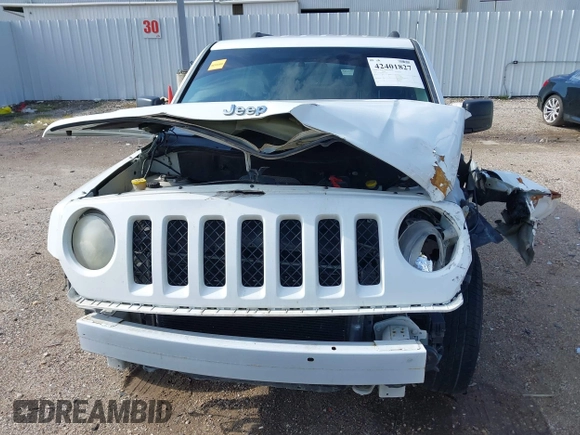 2014 Jeep Patriot Sport with VIN 1C4NJPBA8ED772974, listed as a IAAI auction lot 42401827 with 140,761 mi miles and . Bid and sale history available at DreamBid. Image 6.