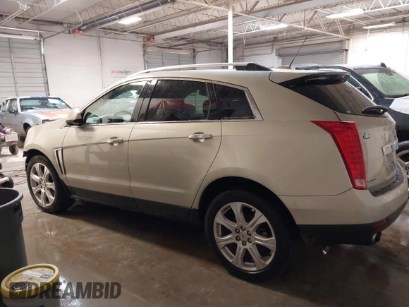 2015 Cadillac SRX Premium Collection with VIN 3GYFNDE32FS623153, listed as a IAAI auction lot 41577809 with 149,932 mi miles. Bid and sale history available at carsss.com. Image 15.