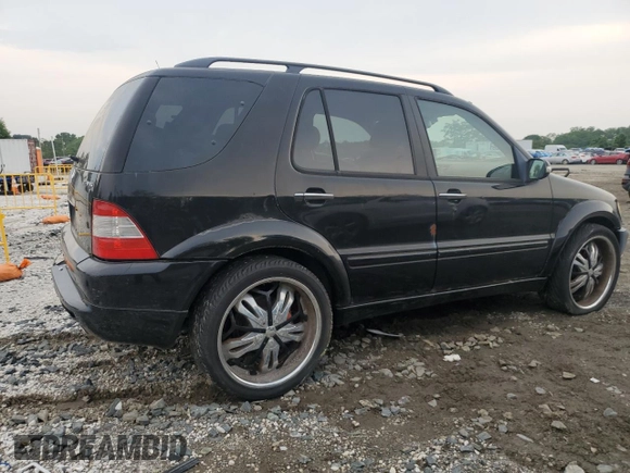 2002 Mercedes-Benz M AMG z VIN 4JGAB74E62A343045, wystawiony jako Copart lot #57131115 z przebiegiem 178 894 mil mil oraz Czysty tytuł • Clean title. Historia ofert i sprzedaży dostępna na DreamBid. Obrazek 3.