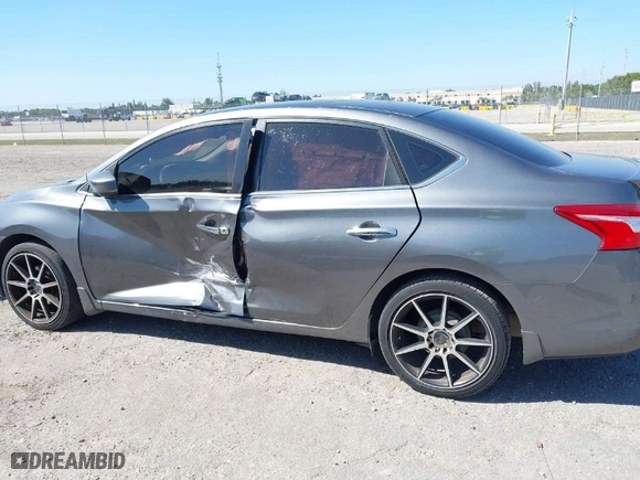 2016 Nissan Sentra SR with VIN 3N1AB7AP3GY322539, listed as a IAAI auction lot 41822568 with 145,911 mi miles. Bid and sale history available at carsss.com. Image 6.