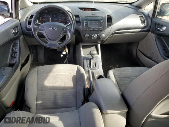 2016 Kia Forte EX z VIN KNAFX4A87G5528162, wystawiony jako Copart lot #49631115 z przebiegiem 134 796 mil mil oraz Szkoda całkowita • Salvage title. Historia ofert i sprzedaży dostępna na DreamBid. Obrazek 8.