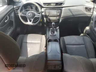 2017 Nissan Rogue S with VIN KNMAT2MT3HP564921, listed as a Copart auction lot 55109565 with 147,789 mi miles and Clean Title. Bid and sale history available at DreamBid. Image 8.