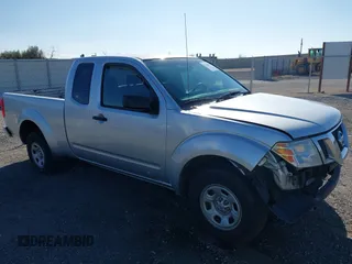 2014 Nissan Frontier S z VIN 1N6BD0CT5EN708710, wystawiony jako IAAI lot #41544811 z przebiegiem Nie podano mil oraz . Historia ofert i sprzedaży dostępna na DreamBid. Obrazek 1.