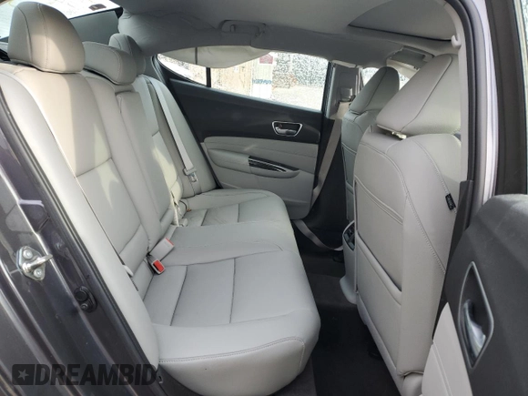 2019 Acura TLX z VIN 19UUB3F35KA000458, wystawiony jako Copart lot #85198794 z przebiegiem 31 895 mil mil oraz Szkoda całkowita • Salvage title. Historia ofert i sprzedaży dostępna na DreamBid. Obrazek 11.